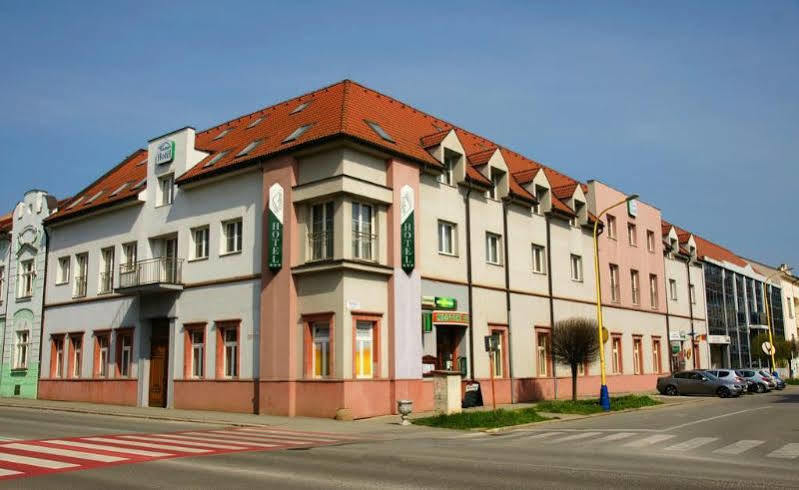 Teledom Hotel Кошице Екстериор снимка